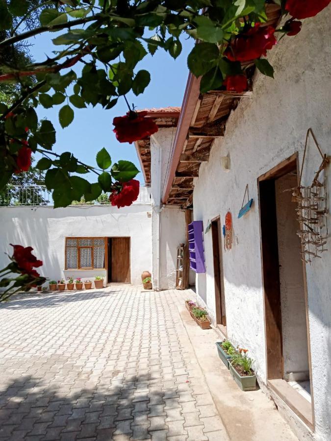 Salda Goelue Koca Kapi Konaklama Yesilova  Esterno foto